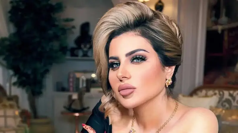 حليمة بولند "طليقة" بعد شهر على سجنها