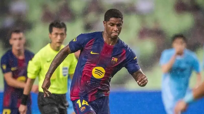 7 نجوم لن تراهم في الدوري الإنجليزي الموسم المقبل