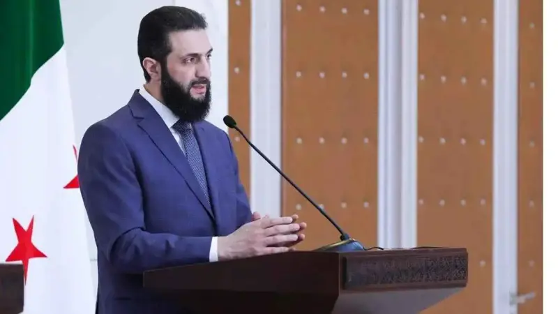لجنة تحضيرية لمؤتمر الحوار.. الشرع يتعهد بتشكيل "حكومة شاملة"