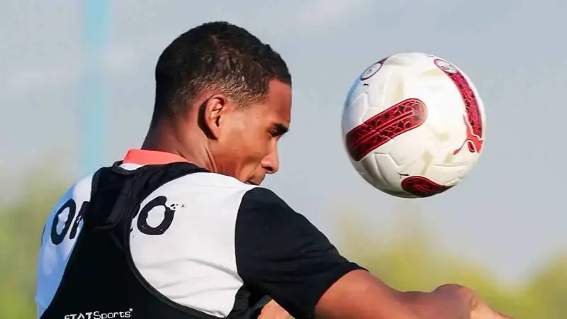 مهاجم الزمالك يصدم جون إدوارد