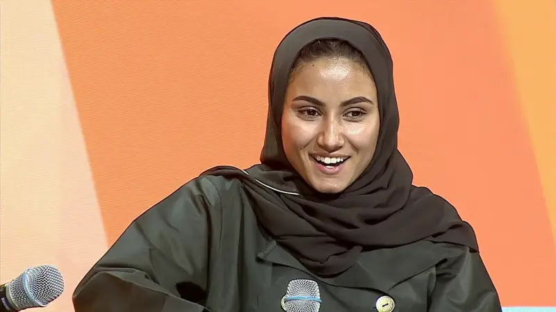 شابة سعودية تبحث عن مدير لأعمالها الخاصة لانشغالها في "فيسبوك"