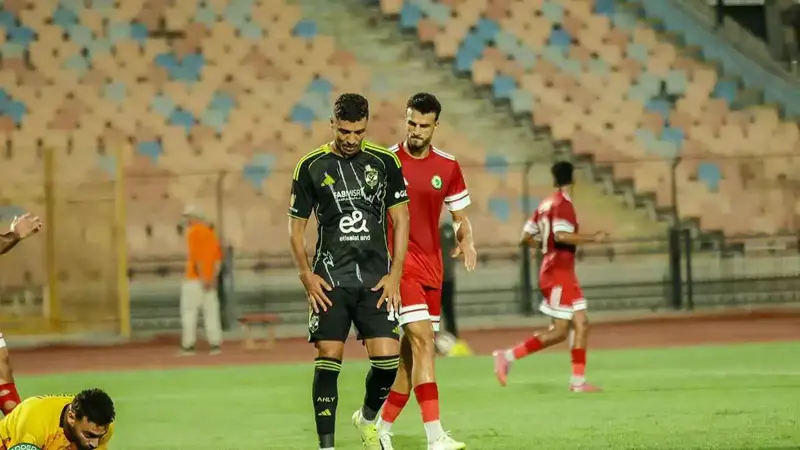فريق عادي رغم الفلوس والدولارات.. أسطورة الزمالك يصدم الأهلي (فيديو)