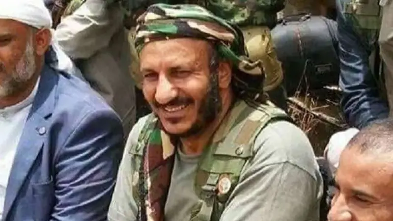 اليمن.. بن دغر والمخلافي يردّان على تصريحات العميد طارق صالح