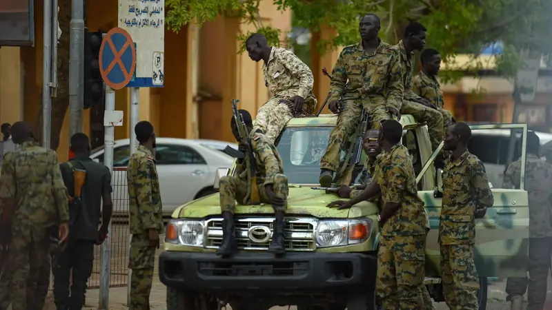 مؤبدات وإعدامات .. حملة "بلّغ عن متعاون" ترعب السودانيين