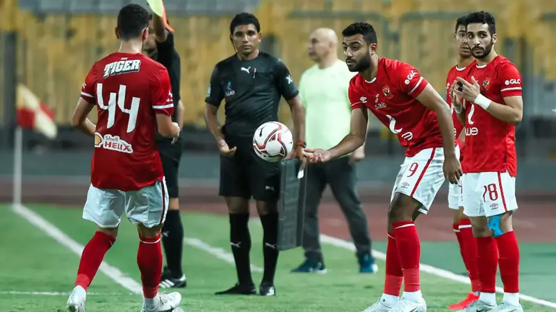 شوبير يكشف آخر تطورات أزمة الأهلي بشأن الانسحاب من مواجهة المقاصة في كأس مصر