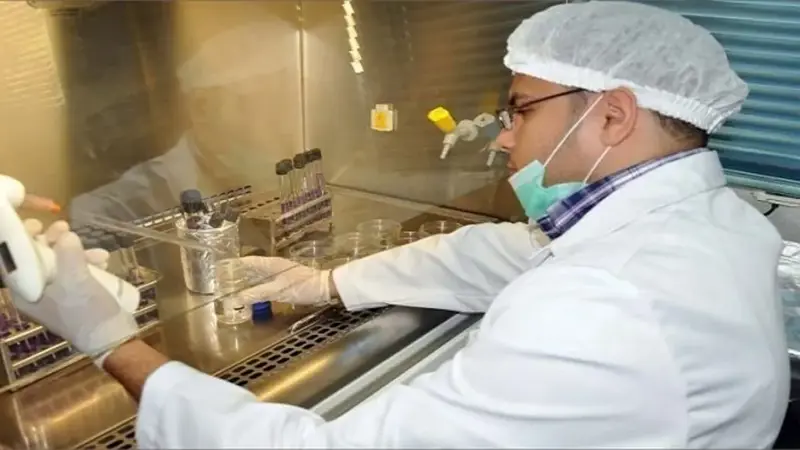 وسط تضارب التصريحات الرسمية.. فيروس "التيفوئيد" يثير الذعر بين المصريين