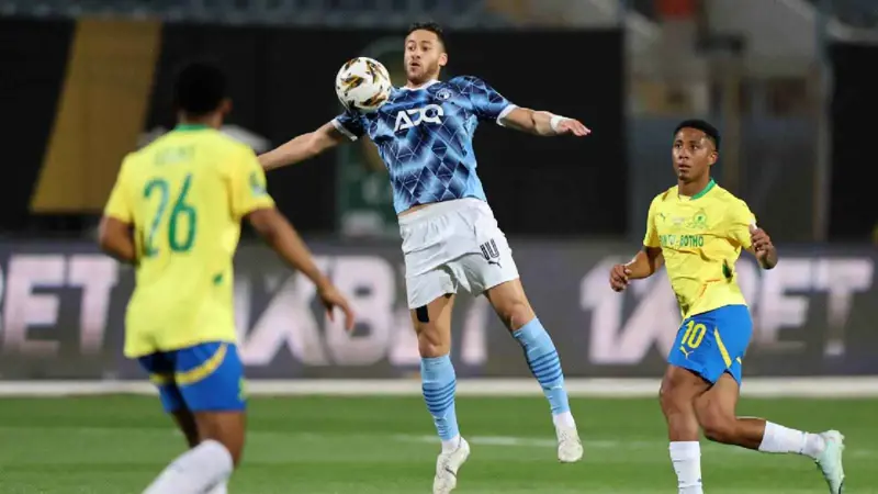 القبض على رمضان صبحي نجم بيراميدز أثناء العودة من تركيا
