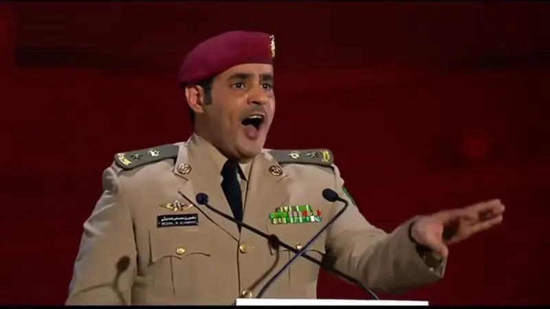 السياسة تحضر بقوة في قصيدة الشاعر السعودي مشعل الحارثي بمهرجان الجنادرية (فيديو)