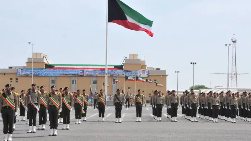 الكويت تفتح الباب أمام النساء للالتحاق بالسلك العسكري