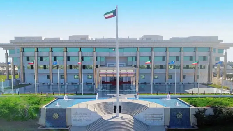 الكويت.. ضابط يتهم جهاز أمن الدولة بخطفه وتعذيبه