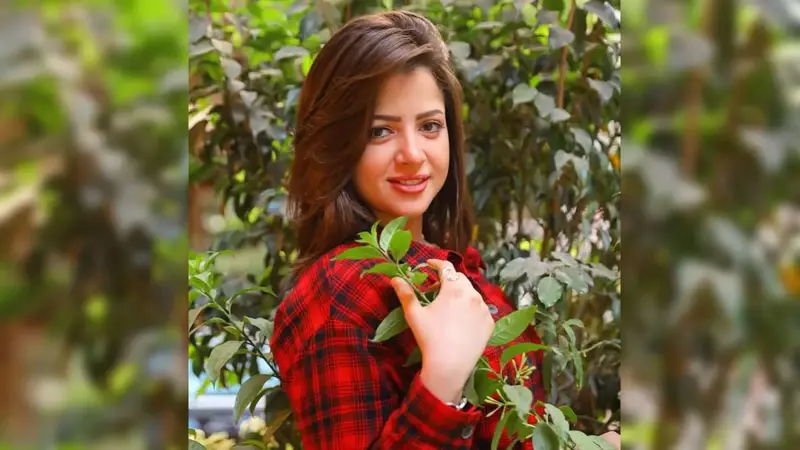 الفنانة المصرية منى فاروق تكشف تفاصيل مرضها