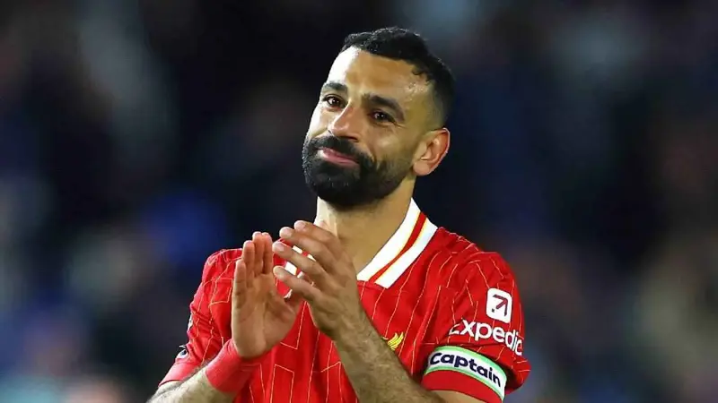 استبعده تماما.. أسطورة برشلونة يصدم محمد صلاح