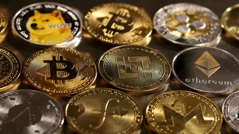 "بتغريدة واحدة".. عائلة ترامب تُعيد تشكيل سوق العملات المشفرة