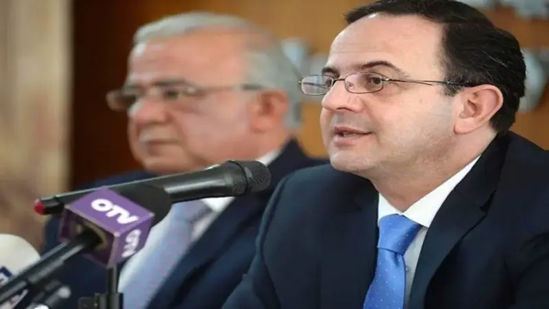 وزير لبناني: سعيد بالمشاكل في تركيا ولا أحب هذا البلد