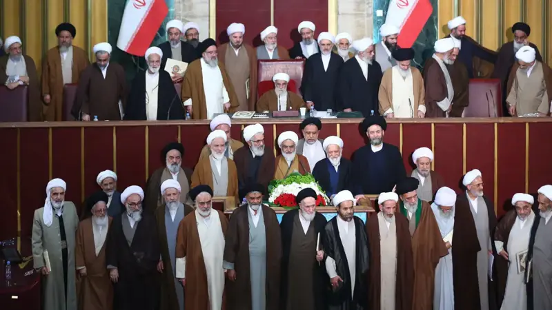 إيران.. من سيخلف جنتي في رئاسة مجلس خبراء القيادة؟