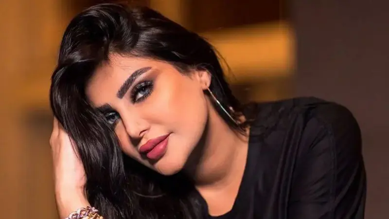 أمل العوضي تخرج عن صمتها وترد على اتهامها بسرقة أحد عملائها