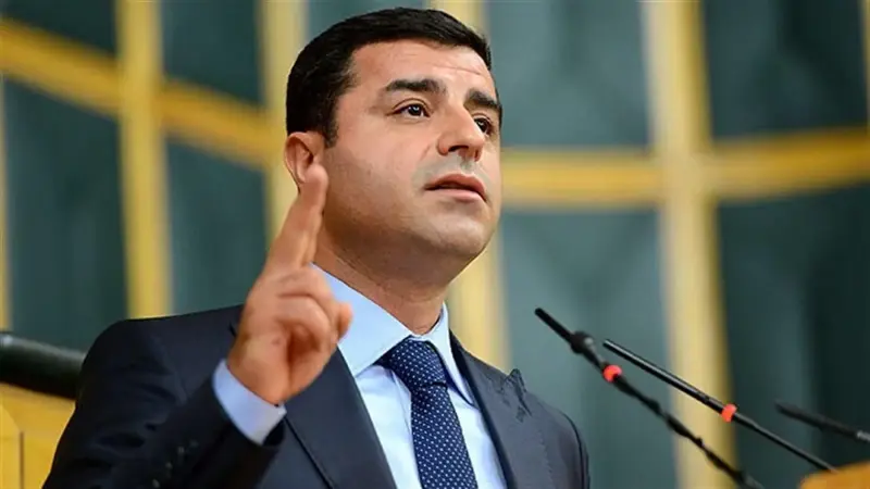 أردوغان يندد بقرار المحكمة الأوروبية المطالب بالإفراج عن المعارض الكردي دميرتاش‎