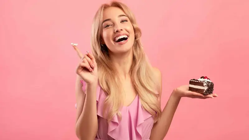 ما كمية السكر الموصى بتناولها يوميا؟