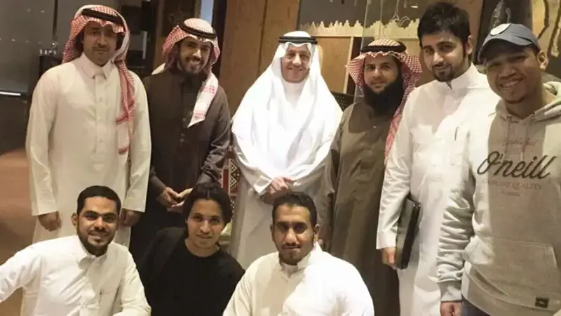 سعوديون يطلقون حملة لإعادة بث قناة "بداية"