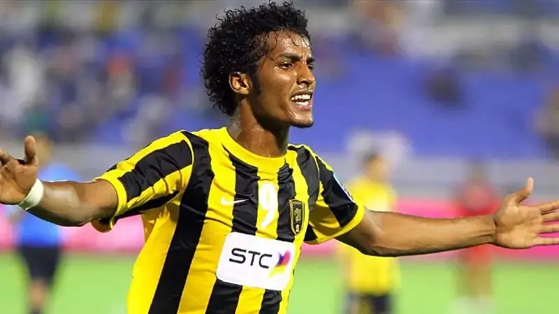 نايف هزازي: نادم على تجربتي مع النصر وكنت على وشك الانتقال إلى الهلال