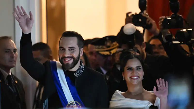 برلمان السلفادور يدرس تعديلا دستوريا يسمح بانتخاب الرئيس إلى الأبد
