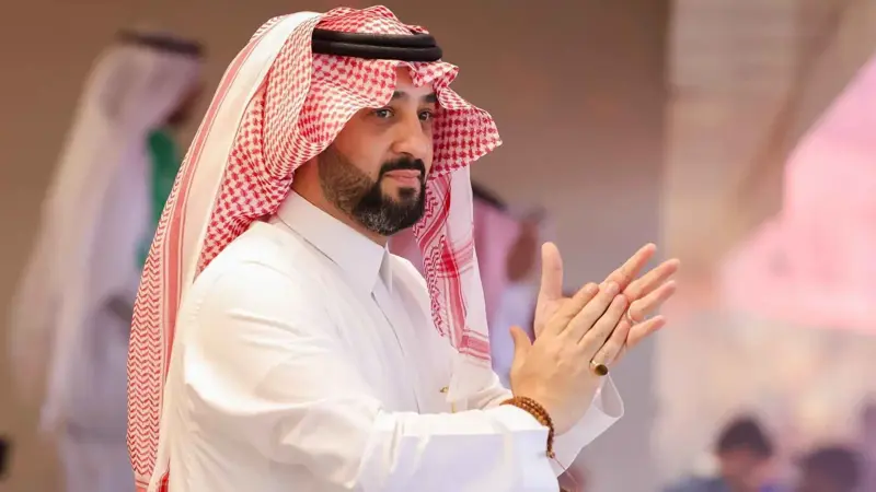 خالد العيسى بعد التتويج بالسوبر السعودي: الجميع يخشى مواجهة الأهلي (فيديو)