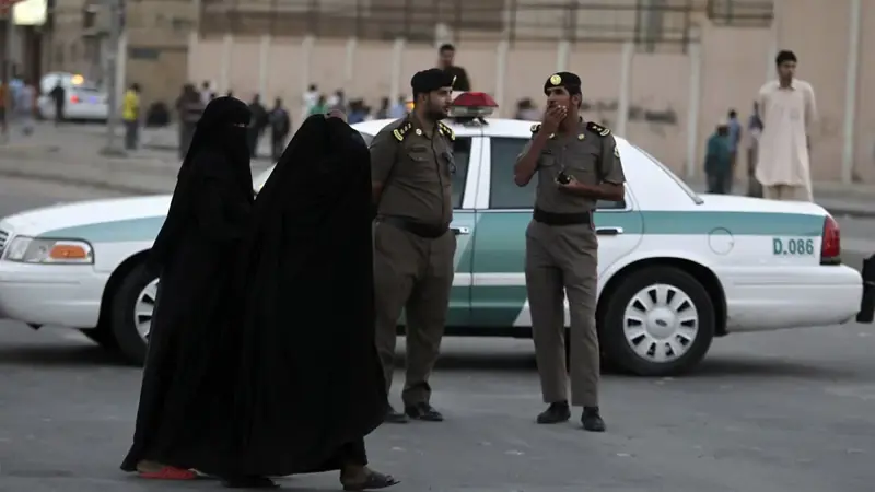 السعودية.. الإفراج عن محمد تيسير ابن شقيق رجل الدين الشيعي المعدم نمر النمر
