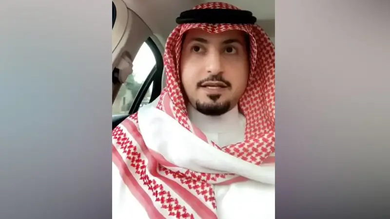 "سمول كابتشينو" يتعرض لسخرية لاذعة بسبب "كراسي العرسان" (فيديو)