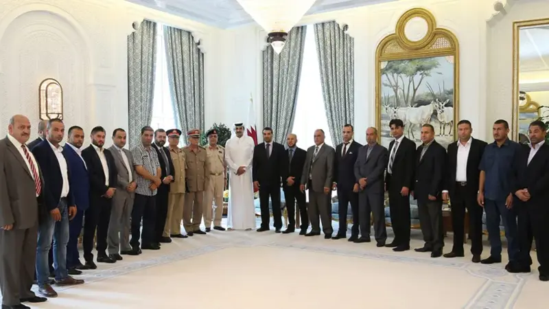 أمير قطر يلتقي وفدًا من قوات "البنيان المرصوص" في حكومة الوفاق