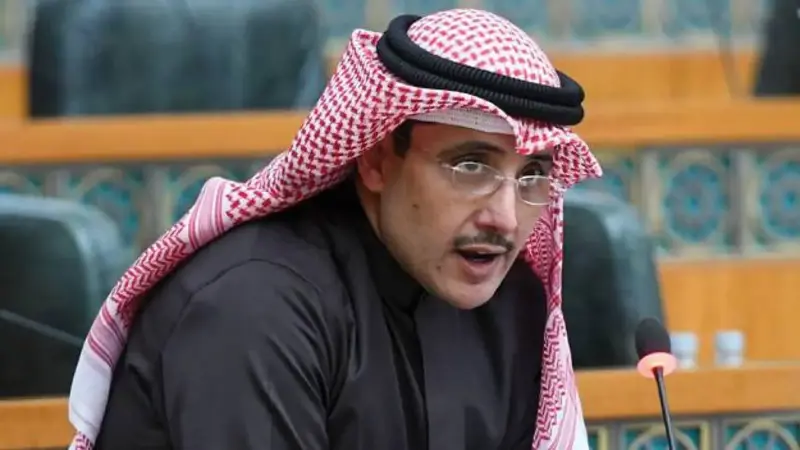 وزير الخارجية الكويتي يطالب البرلمان بالتحقيق في فيديو مخل لدبلوماسي بالخارج