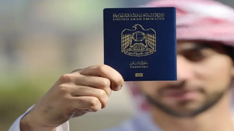 احتفاء كبير بتصنيف جواز سفر الإمارات الأول عالميًا