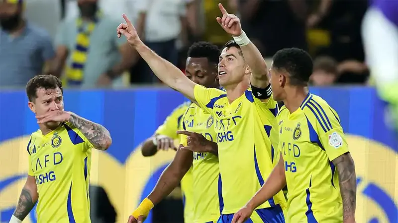 "الرئيس رونالدو" وأوسيمين.. المريسل يفجر 6 مفاجآت حول النصر 2025