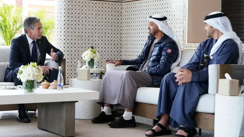 "أكسيوس": بلينكن اعتذر لمحمد بن زايد عن إدانة واشنطن المتأخرة لهجمات الحوثيين