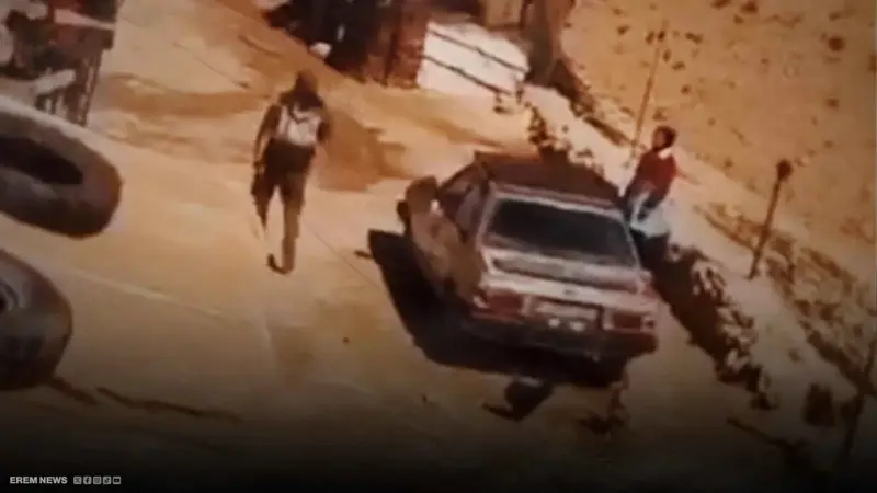 كانا يرعيان الغنم.. مستوطنون يعتدون على فلسطيني وابنه في الخليل