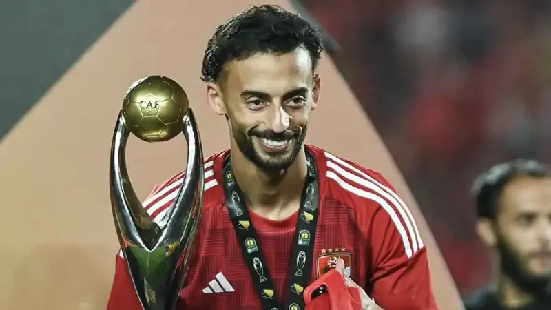 عرض أوروبي ينقذ أحمد عبد القادر من "جحيم" ريبيرو