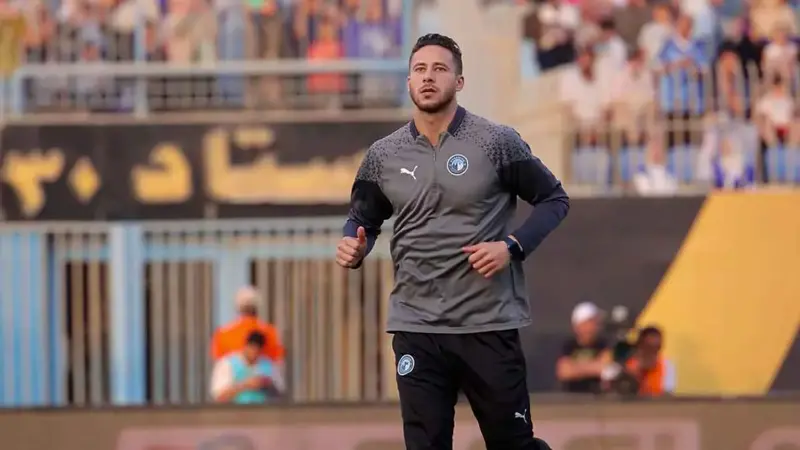 الطموح والبطولات في الأهلي.. رد صادم حول تتويج رمضان صبحي مع بيراميدز (فيديو)