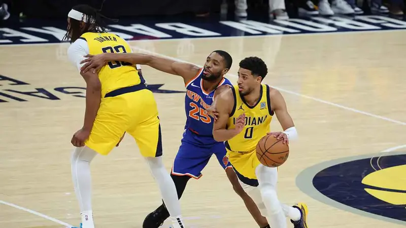 NBA.. نيكس يهزم بيسرز ويفوز بالمباراة الثالثة في نهائي القسم الشرقي