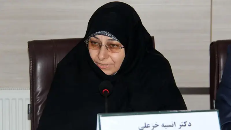مؤيدة لزواج القاصرات.. نائبة الرئيس الإيراني: المساواة تضر بالمرأة