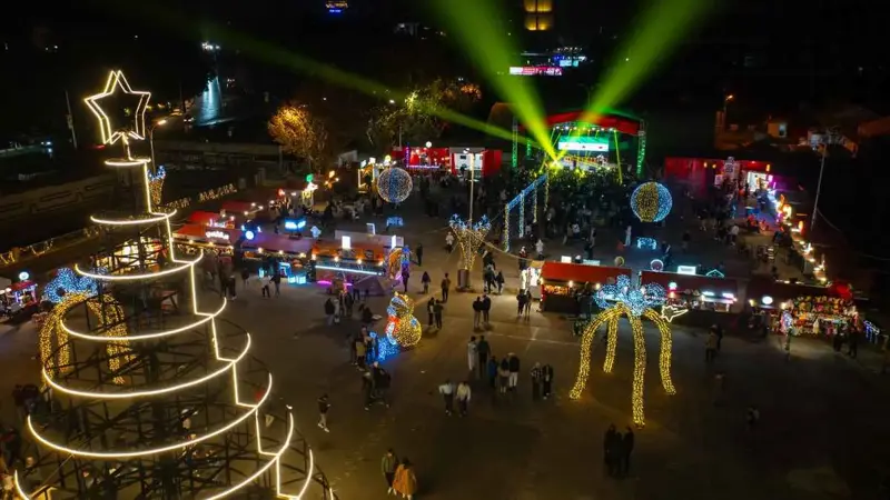 مسيحيو سوريا يستعدون لأول "عيد ميلاد" دون الأسد