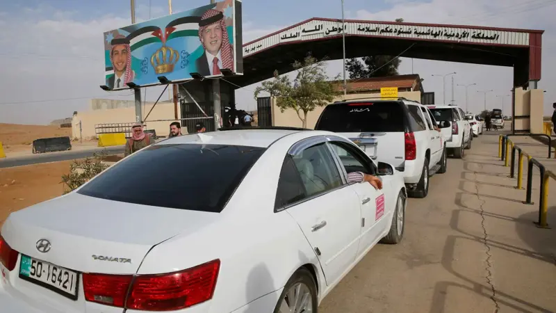 الأردن يقرر إغلاق معبر جابر الحدودي مع سوريا