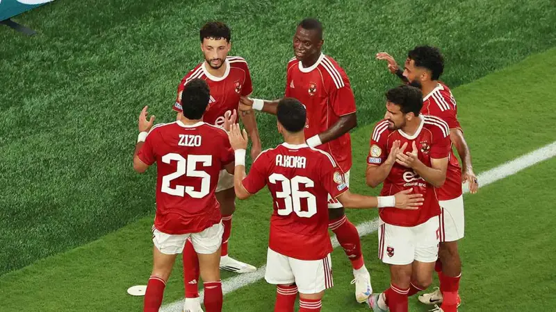 هل "حفز" ميدو لاعبي الأهلي قبل مباراة بورتو؟