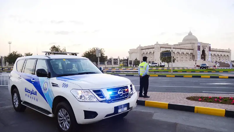 الشارقة.. شخص ينتحل صفة رجل أمن لسرقة المارة