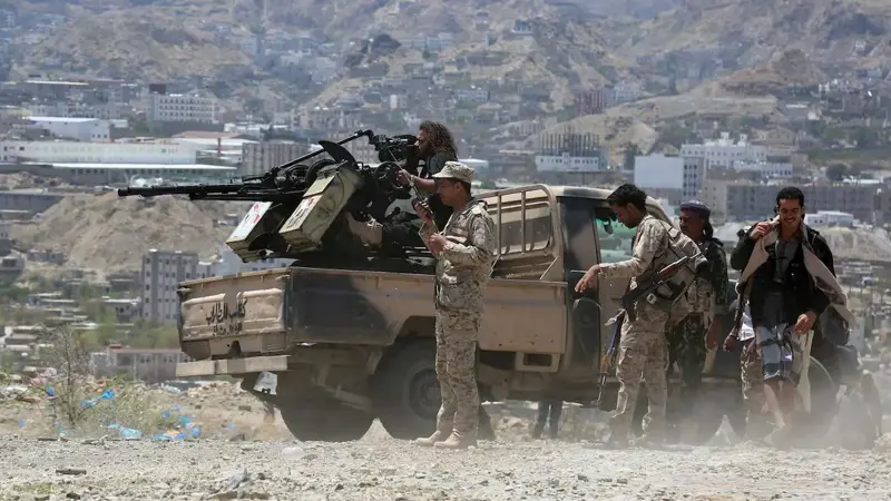 معارك عنيفة بين الجيش اليمني والحوثيين في الجوف وتعز