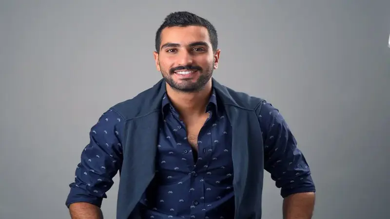 محكمة مصرية توقف قرار منع محمد الشرنوبي من الغناء