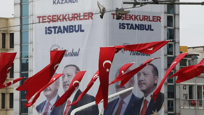تقرير: أردوغان قد يلجأ لـ"الحيلة" للفوز في انتخابات اسطنبول