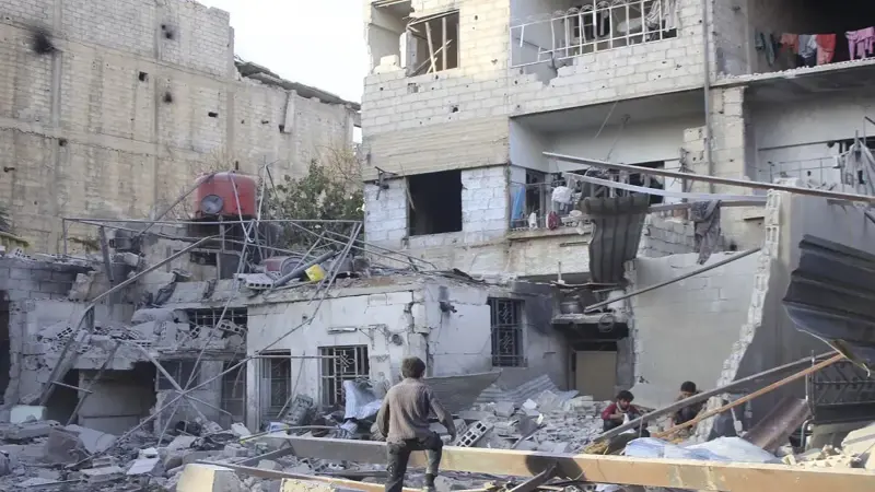 وزراء خارجية 18 دولة أوروبية: "جرائم الحرب" في سوريا لن تمر دون عقاب