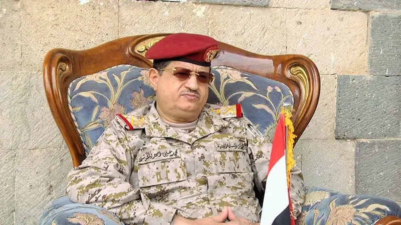 نجاة وزير الدفاع اليمني المقدشي من محاولة اغتيال في مأرب