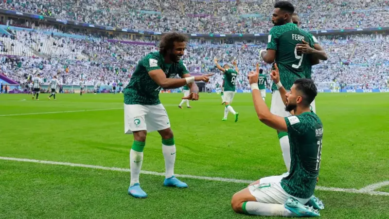 بالتعاون مع الفيفا.. الاتحاد السعودي يُدشن مشروع توثيق تاريخ كرة القدم في المملكة 