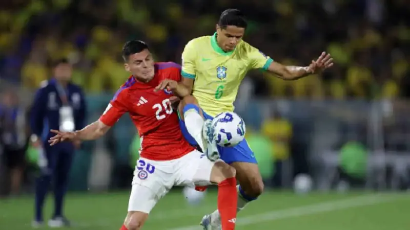 ترتيب تصفيات أمريكا الجنوبية بعد فوز البرازيل والأرجنتين.. والمتأهلون للمونديال