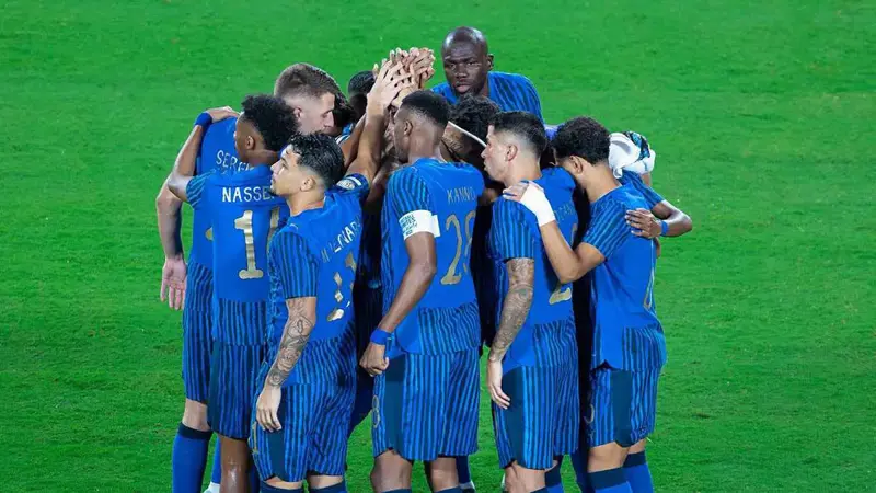 رد سيد عبد الحفيظ على "الهلال أحرج الأهلي" (فيديو)